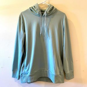 Women’s sweatshirt size S